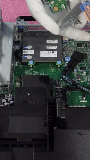 Dell PowerEdge R740 Network Interface Card Installation #Dell #Server #Technology #Network #pcie