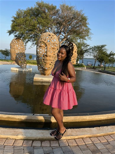 Exploring The Vuez: A New Restaurant in Venda