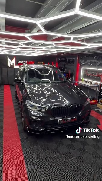 This one came in standard, but with the full package fitted it’s now sitting how it should — sharper, more aggressive and with real road presence from every angle. Fitted: • Front splitter • Side skirts • Rear diffuser • Boot spoiler • Roof spoiler • Grille • Mirror covers Every detail working together to completely transform the look of the car. From stock to statement. #bmwx5 #bodykit #mkit