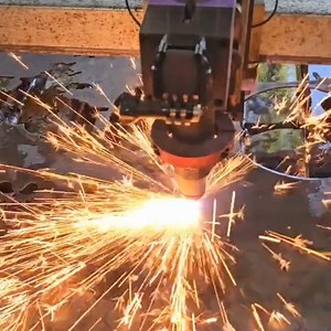 78 reactions |  Check out this awesome Jack-o'-lantern cut from...