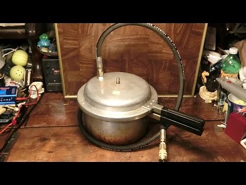 DIY Vacuum Chamber from old Pressure Cooker