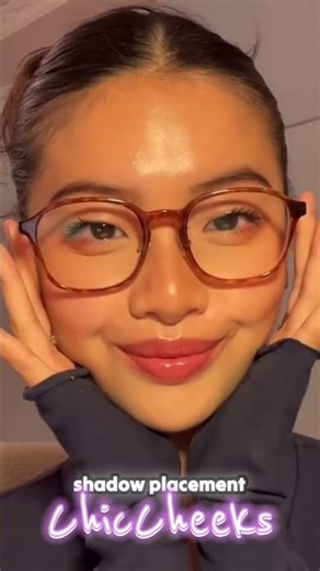 Makeup Tips for Glasses Wearers | Enhance Your Eye Makeup with Glasses | JINS Frames