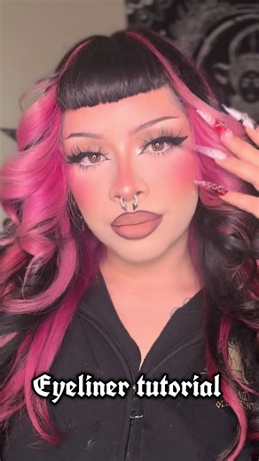 Eyeliner Tutorial Using Italia Deluxe Makeup