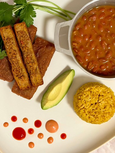1.7K views · 36 reactions | Alcapurrias recipe #alcapurrias #puertoricanfood | Made With Sazón | Facebook