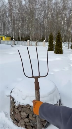 Winter life hacks — save this ❄️ #lifehacks #diy #tips #truckdriver #lifehack #truck