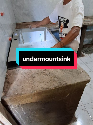 Undermount vs. Top Mount Kitchen Sinks