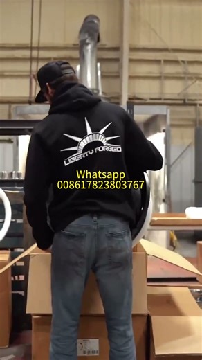 Forged rims of any size and design.​We can customize rims for Mercedes, Audi, Honda, Toyota