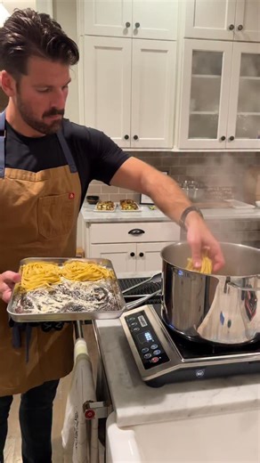 Chef Chris Kahle on Instagram: "Portable, powerful, and easy to clean. Been loving this ChangBERT induction cooktop for private dinners 🍝 https://www.amazon.com/ChangBERT-Induction-Certified-Commercial-Countertop/dp/B0DDKS56SB?maas=maas_adg_AB9666DC827CD2D8D5FFD85A6D7FD0C0_afap_abs&ref_=aa_maas&tag=maas #changbert #changbertinductioncooktop"