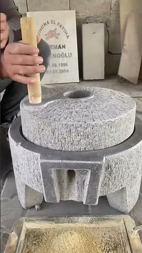 Stone Mill vs Modern Grinder Which Makes Healthie?