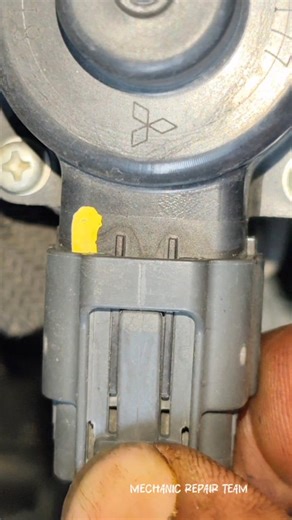 Mechanic Repair Team on Instagram: "EGR connector open!.😊 #EGRConnectorOpen #EGRProblem #EGRValve #EGRSystem #CheckEngineLight CarDiagnostics AutoRepair CarRepair MechanicLife AutoMechanic EngineProblem EngineRepair CarMaintenance VehicleRepair CarReels"