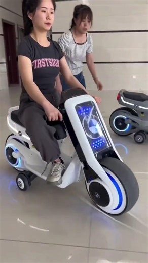 Remote Control Two BMW Scooter Unboxing 😱💥💢 #automobile #rccars #scooter #chinese #shorts #rc