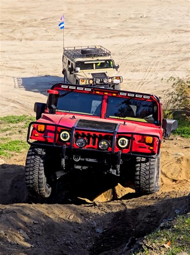 Having some fun with BTM 😎 . . . . #hummerh1 #azusaohv #4x4offroad #fyp #foryoupage