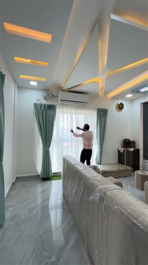 Kundanagari Properties Belgaum on Instagram: "✨ 2 BHK Fully Furnished Flat for Sale ✨ 📍 Srinagar, Belgaum (Near Mal Maruti Police Station) 🏢 3rd Floor | 1040 Sq.ft 🔹 Fully furnished flat 🔹 Reserved car parking + 1 bike parking 🔹 Front-facing flat with open view 🔹 Garden in front of the building (no construction ahead) 🌿 🔹 24-hours power backup 🔹 Corporation water facility 💰 Asking Price: ₹52 Lakhs (Negotiable) 📞 For more details & site visit: 📱 86600 79087 📱 79757 86007 #belagavi #r