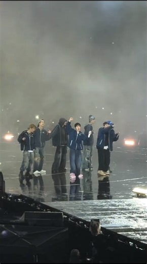 bts butter stage performance 🔥😍#arirang #kpop #naamjoon#jungkook#jimin#jin#jhope#suga #bts ‪@BTS‬