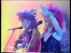 Fuzzbox on Whistle Test - Spirit in the Sky 480p!