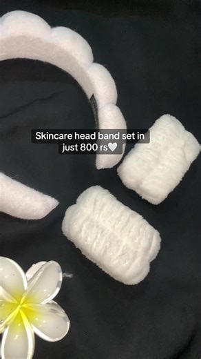 🤍 Skincare Headband Set – Just Rs. 800 🤍 Your skincare routine just got cuter ✨ Soft, comfy & perfect for makeup skincare time 💆‍♀️💕 Available in: 💗 Pink 🖤 Black 💜 Purple 🤍 White Because self-care should look aesthetic too 😌✨ 📩 DM to order #Serenique #SkincareEssentials #SkincareHeadband #SelfCareVibes