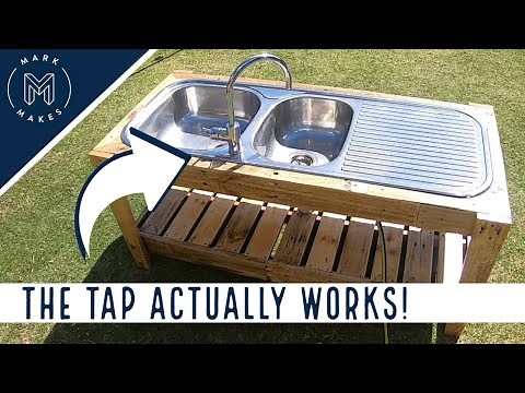 Easy DIY Pallet Mud Kitchen
