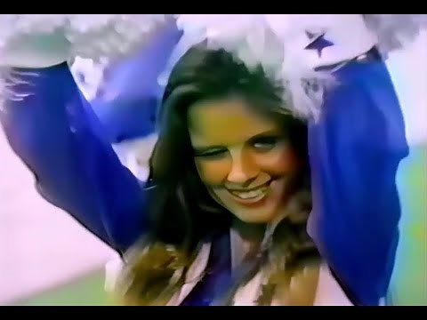 The Dallas Cowboys Cheerleader wink that started a phenomenon (1975)