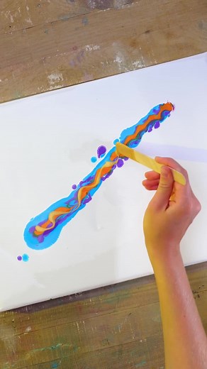 5-Minute Crafts on Instagram: "Acrylic swipe feather painting tutorial! #5minutecrafts #artoftheday #featherpainting #acrylicswipe #acrylicpaintingtutorial"