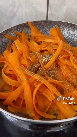 Steamed Carrots: How to Steam Carrots Perfectly