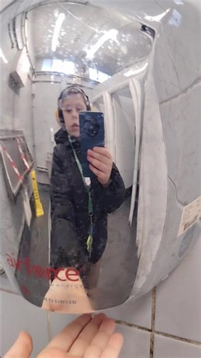 airforce hand dryer at West ruislip station