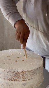 5K views · 17 reactions | Amazing tips on how to stack up a big cake | Delimary kitchen | Facebook