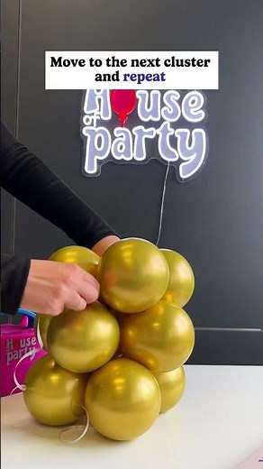 Easy Guide: Tying Balloon Clusters with Ribbon
