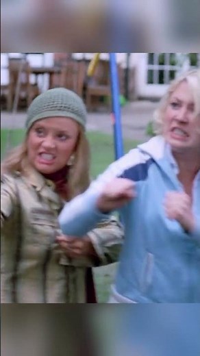 "THEY TOOK A “SHORTCUT”… AND WALKED INTO A ZOMBIE NIGHTMARE 😱🧟‍♂️💥 | Shaun of the Dead