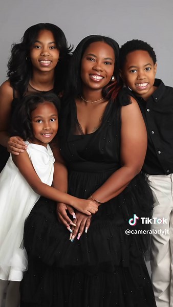 My 1 light Set Up with Impact 180Ws Monolight Flash #photography #canon #canon5dmarkiv #canon5d #monolight #strobe #studiophotography #studiophotoshoot #fyp #foryourpage