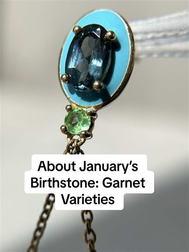 Hello, January babies! Did you know that garnet come in many colors other than the beloved deep red it’s most known for? Called Almandine Garnet, this variation is what was used in the majority of antique garnet pieces. However, there are numerous other garnet varieties in a range of lovely colors! One such example is Tsavorite Garnet, which is the gorgeous green stone shown in these blue topaz earrings 💚 This dazzling variety wasn’t discovered until the late 1960s! You can see another example 