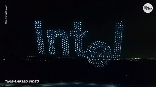 Watch 1500 drones fly simultaneously and smash a world record