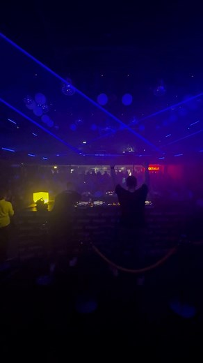 Playing one of my favourite tracks of all time Simon Patterson US at luminosity last month in my own twist with Above & Beyond - Home & U2 New Years Days 🔥 | Paul Webster