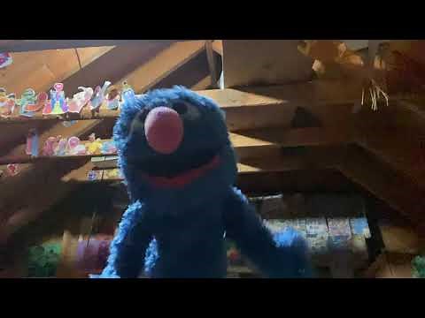 Grover Sings Monster in the Mirror