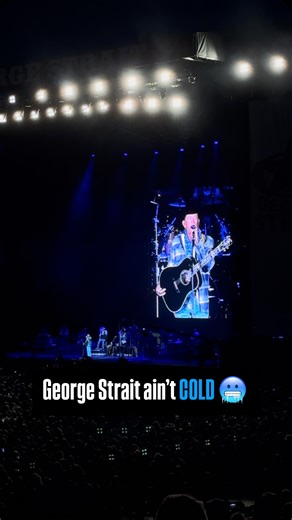 At least George wasn’t cold 🥶 #georgestrait #countrymusic #country #pittsburgh | Y108