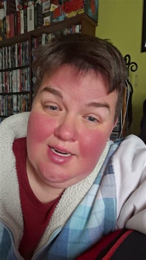 Sitting down to watch The Mandalorian series on Disney + #themandalorian #disneyplus #starwars