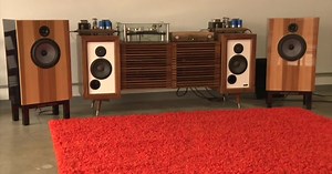 Denver audio store transforms vintage stereos into spectacular modern sound