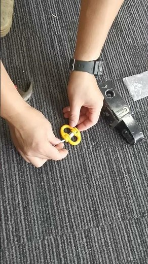 Hammerlock assembly by george lifting