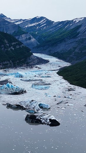 NEW VIDEO | White River Gold Mine Yakutat, Alaska Located near Cape Yakataga in South Central Alaska, the White River Gold Mine spans 11,320± acres across 154 mining claims centered on a gold-rich glacial stream. Early 1900s operations produced more than 15,000 ounces of placer gold, yet extensive reserves remain untouched. The property’s complex geology—uplifted beaches, deep alluvial deposits, and active sediment movement—indicates strong potential for modern exploration. This expansive holdin