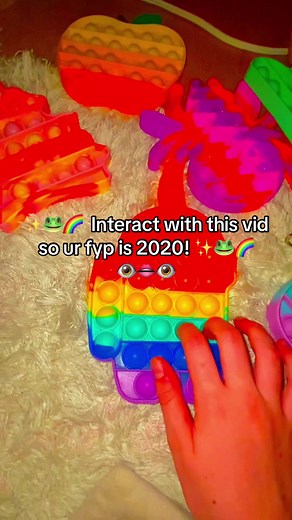 ✨🐸🌈🌸 InTerAct wItH tHiS vIdeO sO Ur FYP Is 2020!! ✨🐸🌈🌸 #2020 #Indie #2020preppy #fyp #Preppy