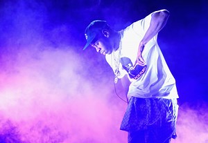 Tyler The Creator & Kali Uchis Perform "After The Storm" On Jimmy Fallon