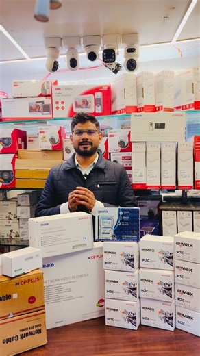 🔥 CP Plus 10 Camera 4MP IP IlluMax Combo (STQC Approved) – Premium Setup Aapke ghar, shop, office ya factory ke liye laa rahe hain Super Clear 4MP IP IlluMax Color Night Vision Audio Setup — STQC Approved Quality ke sath! ⸻ ⭐ Setup Details: • 4 × Outdoor 4MP IP IlluMax Cameras (STQC) 👉 Color Night Vision Audio 👉 Weatherproof – Ultra HD Quality • 6 × Indoor 4MP IP IlluMax Cameras (STQC) 👉 Full Color Night Vision 👉 Built-in Mic – Clear Audio • 16CH 4K NVR (8 PoE 4 PoE) • 2TB Gionix HDD – 2 Ye