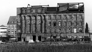 14K views · 431 reactions | "Hansa Studios: by the wall 1976-1990“ feat. #DepecheMode, David Bowie, R.E.M., U2, Daniel Miller, Flood, Gareth Jones and many more. January 10th 2018 on Sky Arts | Depeche Mode Europe | Facebook