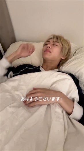 キダイ on Instagram: "#PR #calamee #カラミー #スキンケア #脂性肌 僕の朝のスキンケア紹介🫧みんな使ってみてねー！🎀"