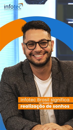 Nos 40 anos da Infotec Brasil, histórias como a de Lucas Felício, nosso Analista de Marketing há 5 anos, mostram o poder transformador de uma empresa que vai além do negócio. Aqui, sonhos se realizam: Lucas chegou buscando oportunidades e encontrou um ambiente que impulsionou seu crescimento pessoal e profissional. Juntos construímos nossas trajetórias de sucesso, sempre guiados por valores como inovação, competência e pertencimento. Essa é a força dos nossos 40 anos: gente crescendo junto. #Inf