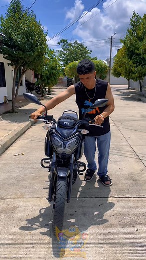 La llave universal #humorviral #loscacheguas #humor | Los cacheguas