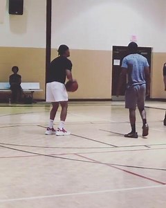 194K views · 675 reactions | On set we hoop at lunch time. Also apologies to my cast and crew haha. Man I love this game. Kiks: dem MoneYatti designers. #ballislife | Romeo Miller | Facebook