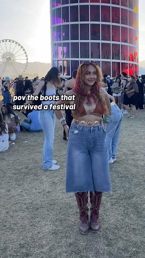 I swear these are the comfiest cowgirl boots that I survived through coachella with #cowgirlboots #redboots #redcowgirlboots #coachellaoutfit #jorts