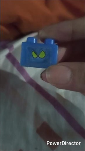 t rex se transforma en alien x supremo