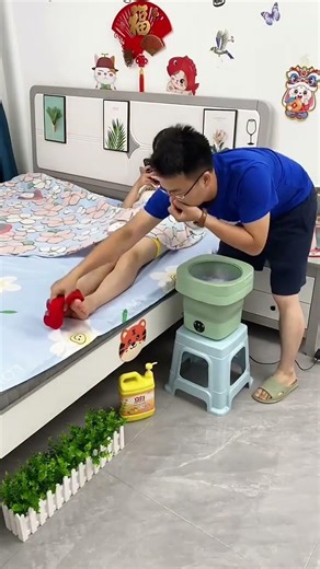 This mini washing machine is so useful!🤩 Gadgets For Every Home #shorts