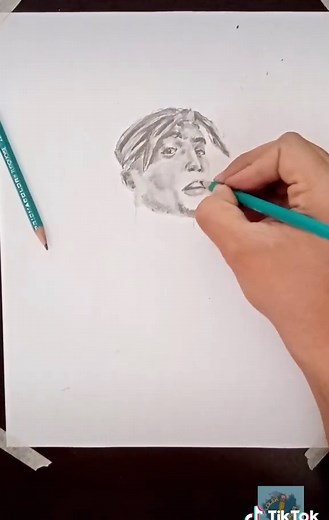 Cómo dibujar a 2Pac: Arte y Técnicas de Dibujo
